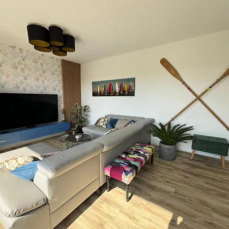Apartment Paradiso