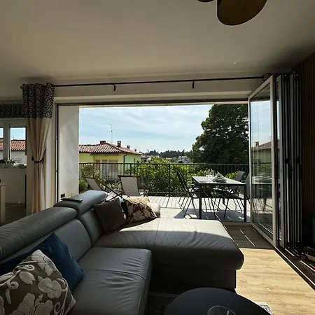 Apartment Paradiso *